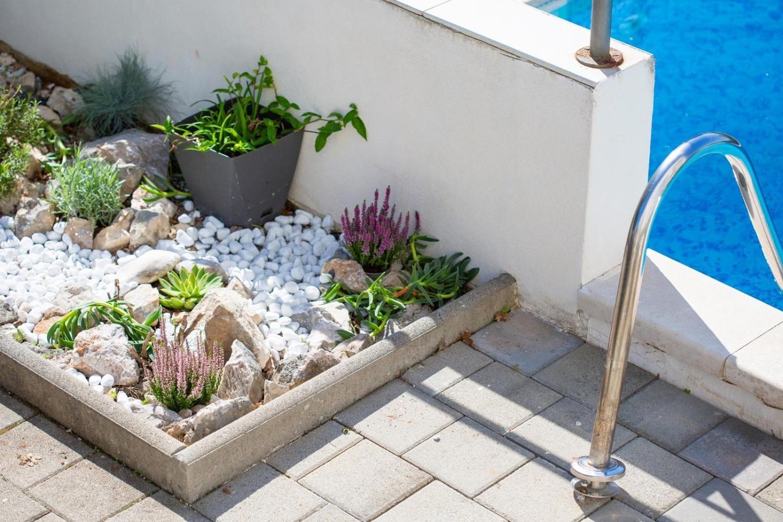 Apartment Sasso Bianco With The Private Pool นยีวีเซ ภายนอก รูปภาพ