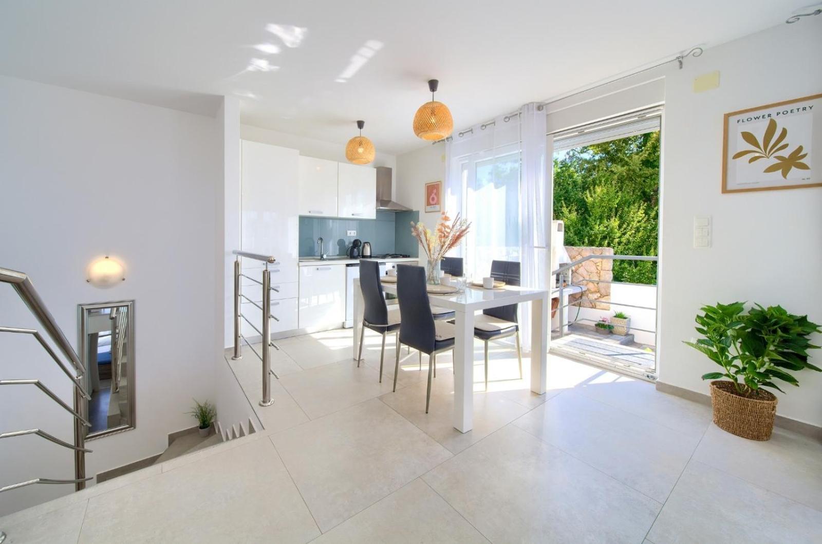 Apartment Sasso Bianco With The Private Pool นยีวีเซ ภายนอก รูปภาพ